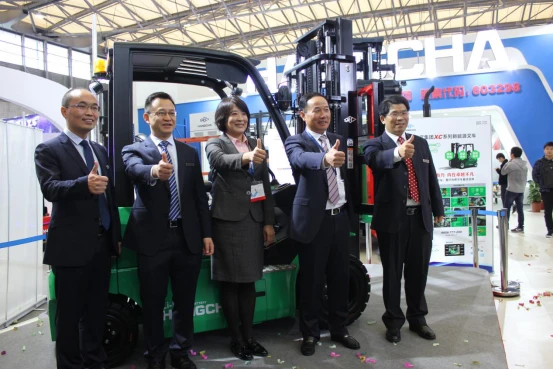 跨界袭来，这厢有“锂”—杭叉集团XC系列新能源叉车重磅发布