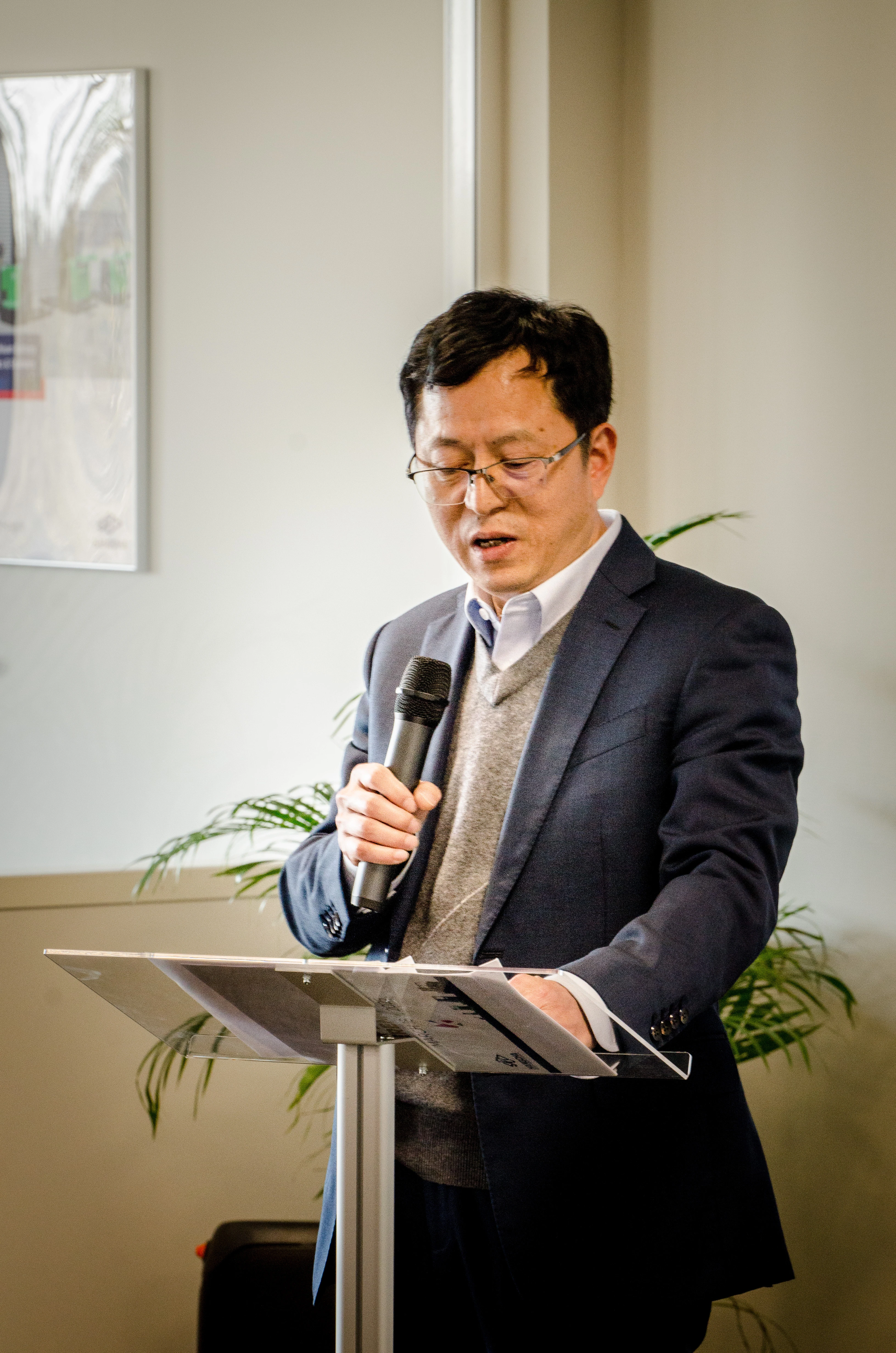 2. 杭叉集团总会计师章淑通.webp